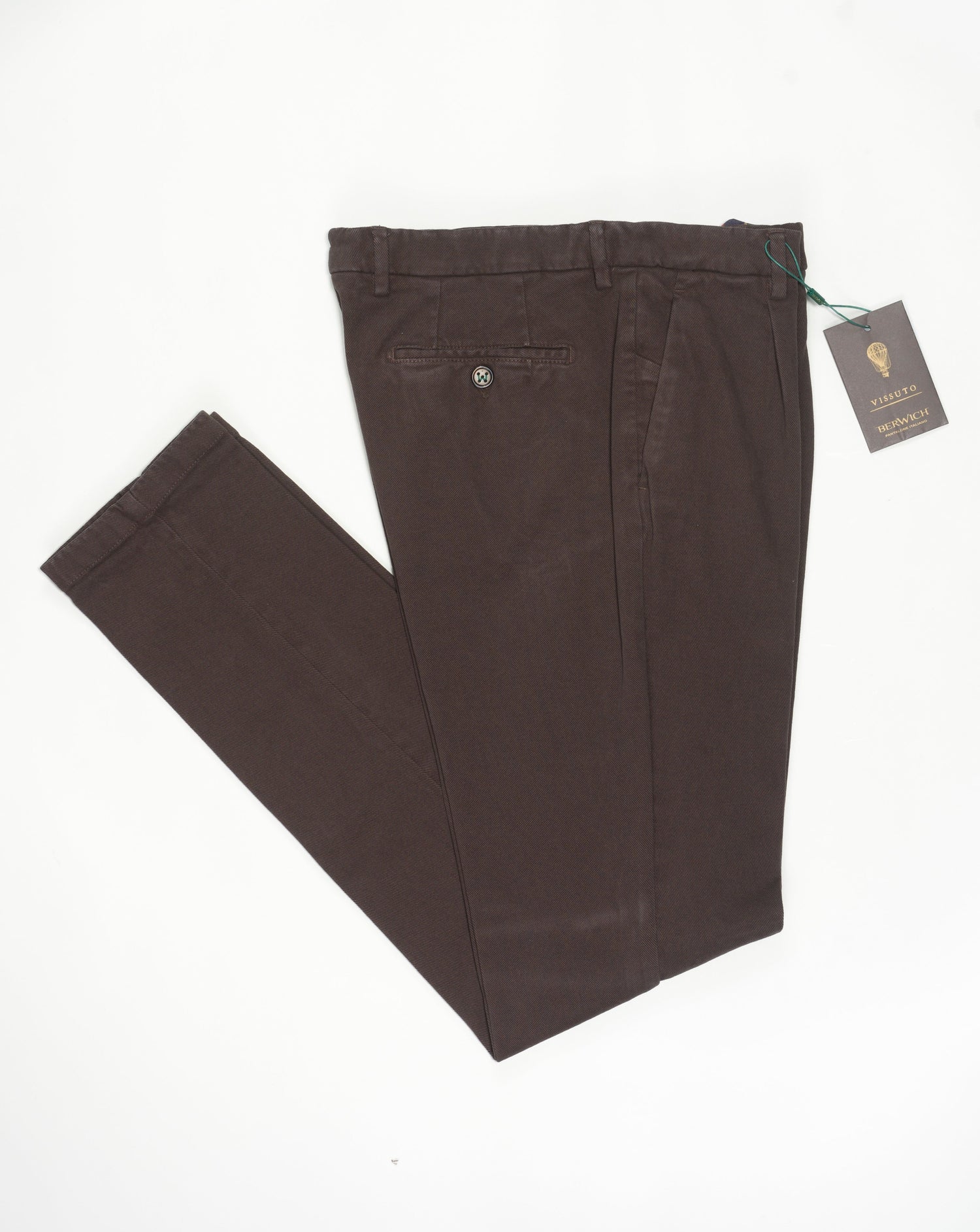 Model: Morello1p-GD Article: dv0101x Composition: 98% Cotton, 2% Elastane Color: Moro / 143 Made in Martina Franca, Italy Berwich Garment Dyed Heavy Cotton Chinos / Moro