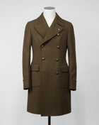 Model: Carlo/Z Fabric code: 770069 U 100% wool double splittable Color: Green / V3039 Brass buttons: MET143 Tagliatore Double Breasted Ulster Coat with Metal Buttons / Green