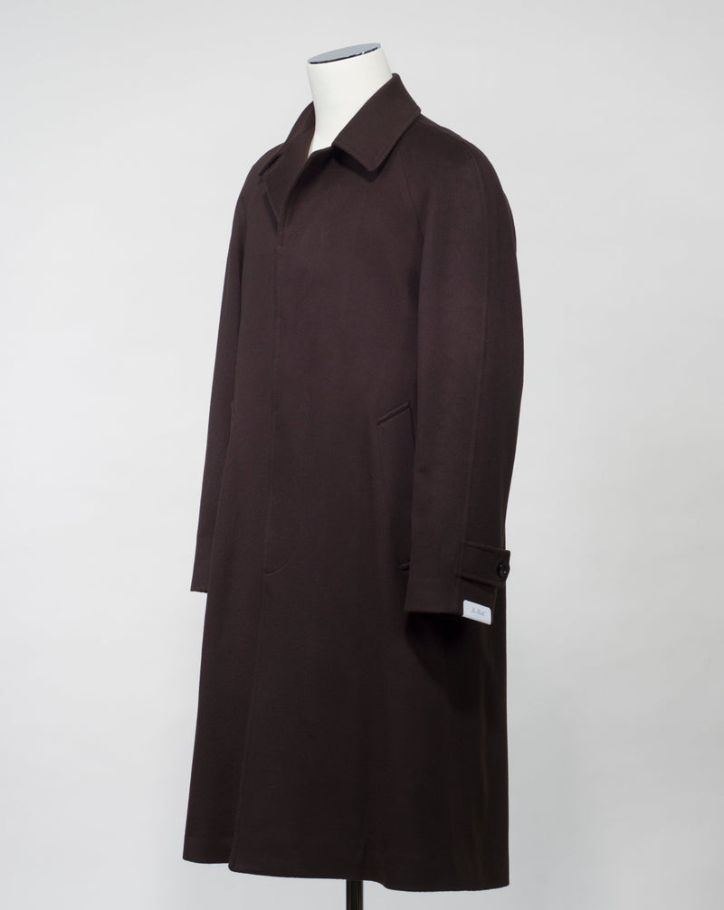 Article: TW22148 Model: Ruffo L Color:  Dark Brown / 6970 Composition: 90% wool 10% cashmere De Petrillo Wool & Cashmere Raglan Coat / Dark Brown