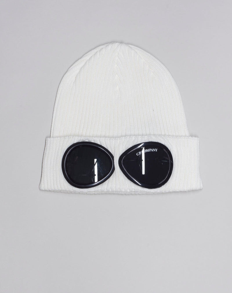 Model: AC016A 727A Color: 103 White C.P. Company Cotton Goggle Beanie / Gauze White
