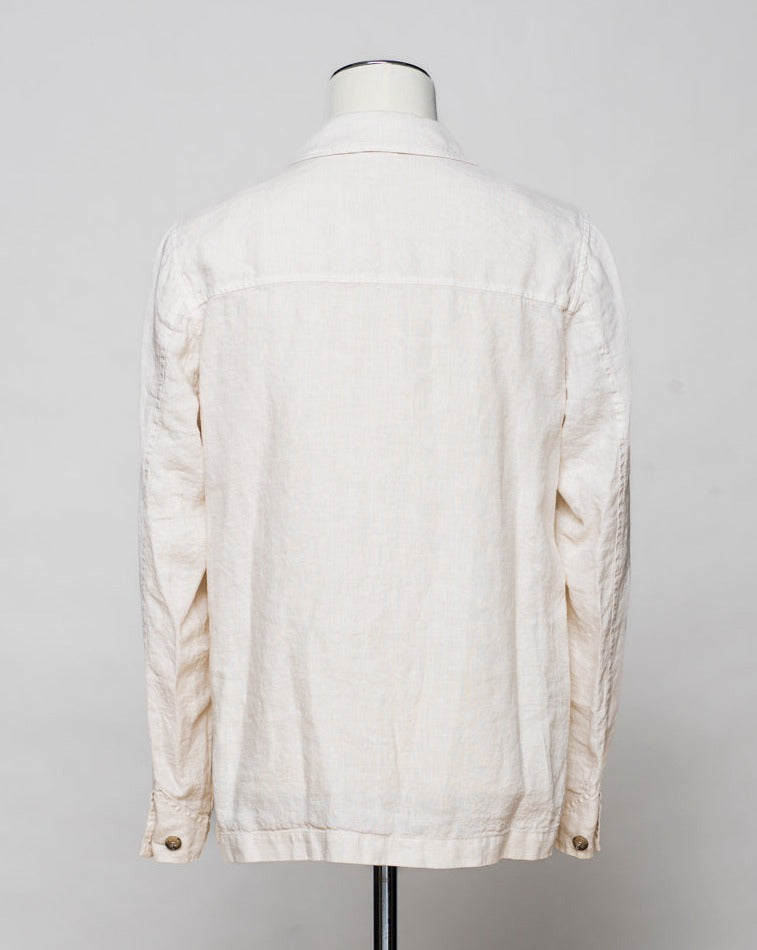 <ul> <li>Shirt jacket, aka. Shacket</li> <li data-mce-fragment="1">Composition: 100% Linen</li> <li data-mce-fragment="1">Garment Dyed</li> <li data-mce-fragment="1">Article: 2457300</li> <li data-mce-fragment="1">Model: Jacket (Constantin)</li> <li data-mce-fragment="1">Color: 31 / Light Beige</li> <li data-mce-fragment="1">3 patch pockets</li> <li data-mce-fragment="1">Made in Italy Altea Linen Shirt Jacket / Light Beige</li> </ul>