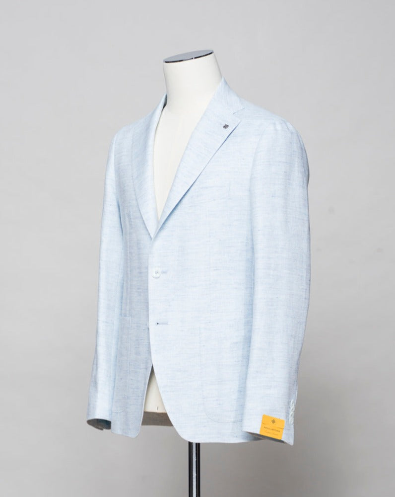 Composition: 50% Cotton 27% Linen 13% Silk 7% Virgin Wool 3% Viscose. Modello: Monte Carlo / 1SMC22K. Color: Light Beige / A1270. Unconstructed shoulder. Unlined. 2 Buttons. Notch lapel. Patch pockets. Side vents. Made in Martina Franca, Italy