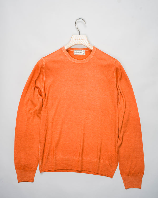 <ul> <li>Composition: 100% Virgin wool</li> <li>Color: 340 / Orange</li> <li>Article: 57167 / 28412</li> <li>Made in Italy</li> </ul> <p><br></p>