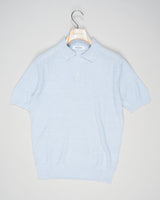 This Gran Sasso Knitted Capri Collar Shirt is made of a blend of linen and cotton for a comfortable, breathable fit. Stay cool and stylish in this textured capri collar knit.

Composition: 68% Linen 32% Cotton
Color: 520 / Light Blue
Article: 23140 / 18640
Made in Italy