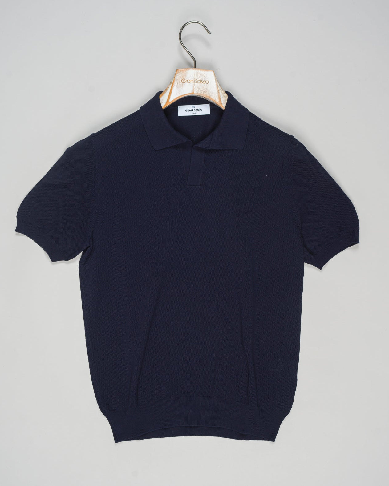 Composition: 100% Cotton&nbsp;
Color: 598 / Navy
Article: 57157 / 20643
Model: Tennis M/M
Made in Italy