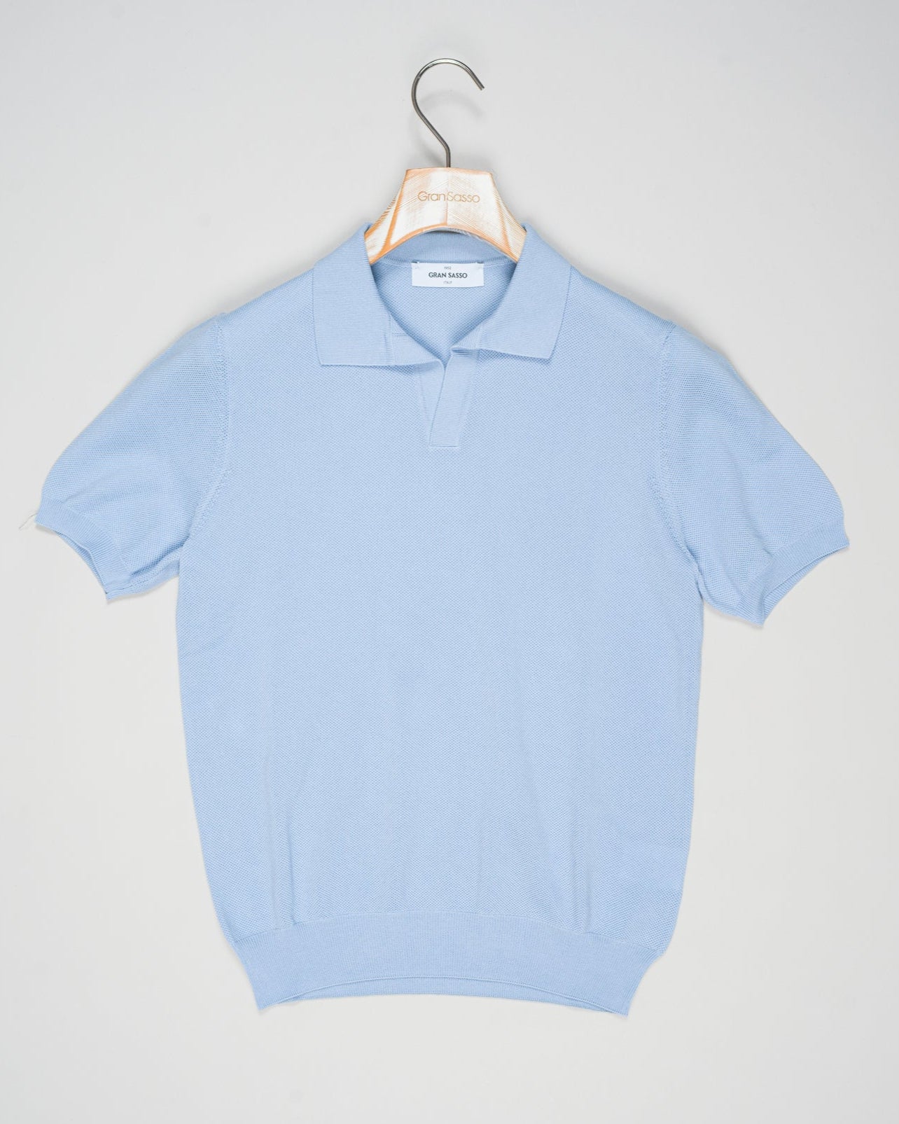 Composition: 100% Cotton&nbsp;
Color: 502 / Light Blue
Article: 57157 / 20643
Model: Tennis M/M
Made in Italy
