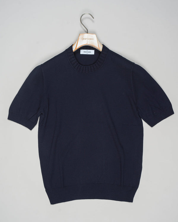 


Composition: 100% Egyptian Cotton
Color: 598 / Navy
Article: 57188 / 18163
Made in Italy