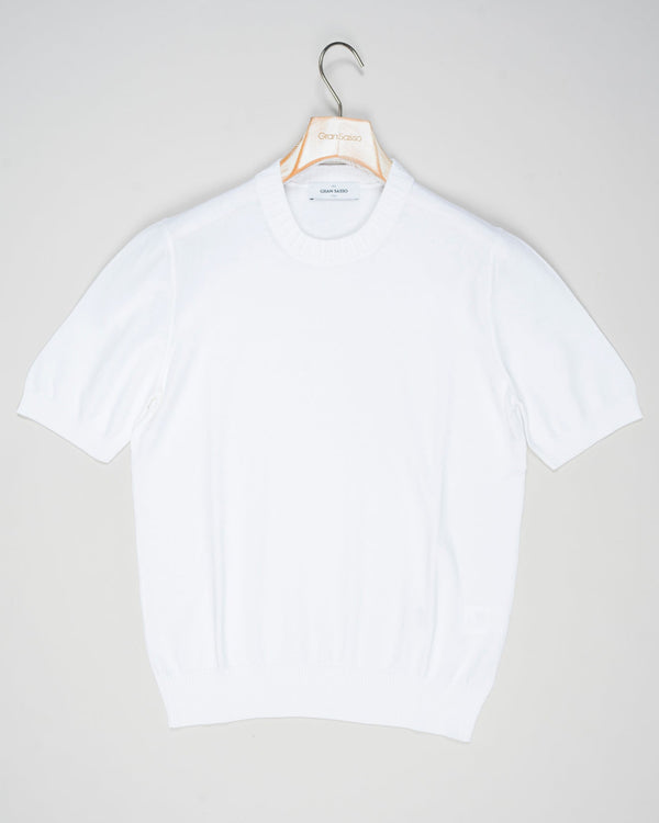 


Composition: 100% Egyptian Cotton
Color: 001 / White
Article: 57188 / 18163
Made in Italy