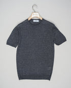 Iconic summer must have from Gran Sasso. 100% Linen T-shirt with beautiful melangé textured material. 

Composition: 100% Linen 
Color: 098 / Dark Grey
Article: 57177 / 24801
Made in Italy