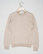 


Composition: 70% Virgin wool 30% Silk
Color: 109 / Beige
Article: 57167 / 13190
Made in Italy