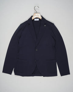 


Composition: 100% Virgin wool
Color: 598 / Navy
Article: 57156 / 14512
Made in Italy