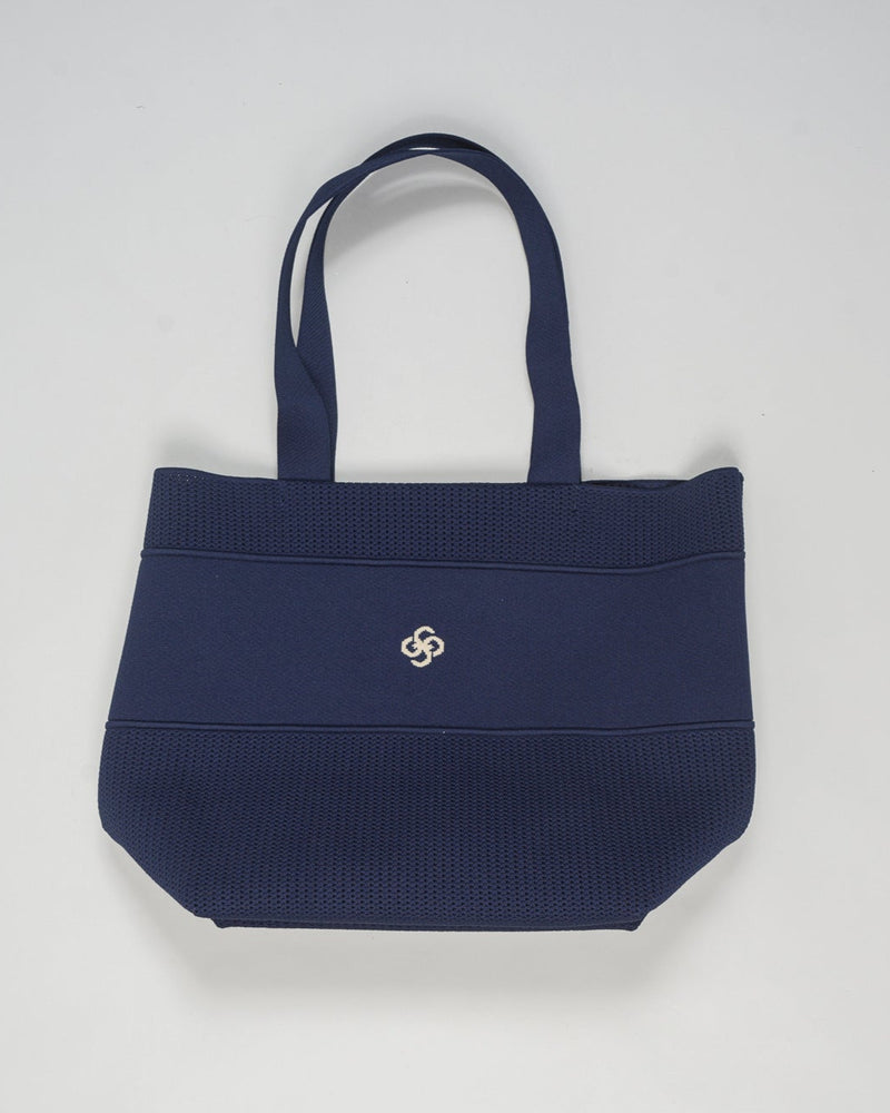 


Composition: 55% Polyester 20% Spandex 25% Nylon
Color: 590 / Navy
Article: 64130 / 90050
Made in Italy