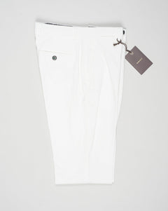 Model: Vulcano23-GD
Article: ts0001x
Composition:&nbsp;98% Cotton, 2% Elastane
Color: Panna
Made in Martina Franca, Italy Berwich Garment Dyed Cotton Chinos / Panna