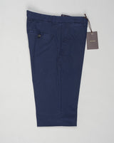 Model: Vulcano23-GD
Article: ts0001x
Composition:&nbsp;98% Cotton, 2% Elastane
Color: Indigo
Made in Martina Franca, Italy Berwich Garment Dyed Cotton Chinos / Indigo