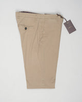 Model: Vulcano23-GD
Article: ts0001x
Composition:&nbsp;98% Cotton, 2% Elastane
Color: Noce
Made in Martina Franca, Italy Berwich Garment Dyed Cotton Chinos / Noce