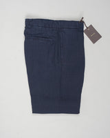Composition: 100% Linen
Model: chiaia long-GD
Article: dg0270
Color: Indigo
Made in Martina France, Puglia, Italy Berwich Single Pleat Linen Trousers / Indigo