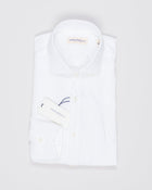 Cutaway collar
Curved hem
Front placket
100% linen
Art. TC 162
Mod. 64/TC
Collar B878
Color: 100 White