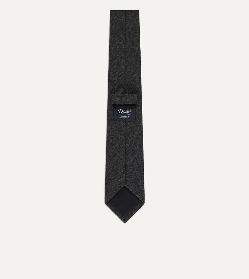 Drake's Pure Cashmere Solid Tipped Tie / Grey