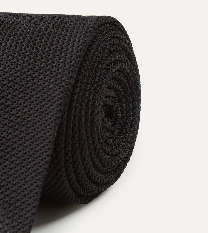 Drake's Fine Woven Grenadine Handrolled Tie / Black