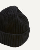Drake's Cashmere Ribbed Knit Beanie / Black