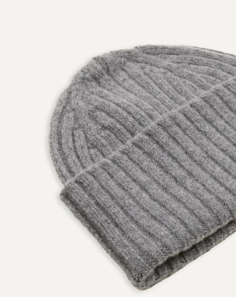 Drake's Lambswool Ribbed Knit Beanie / Grey