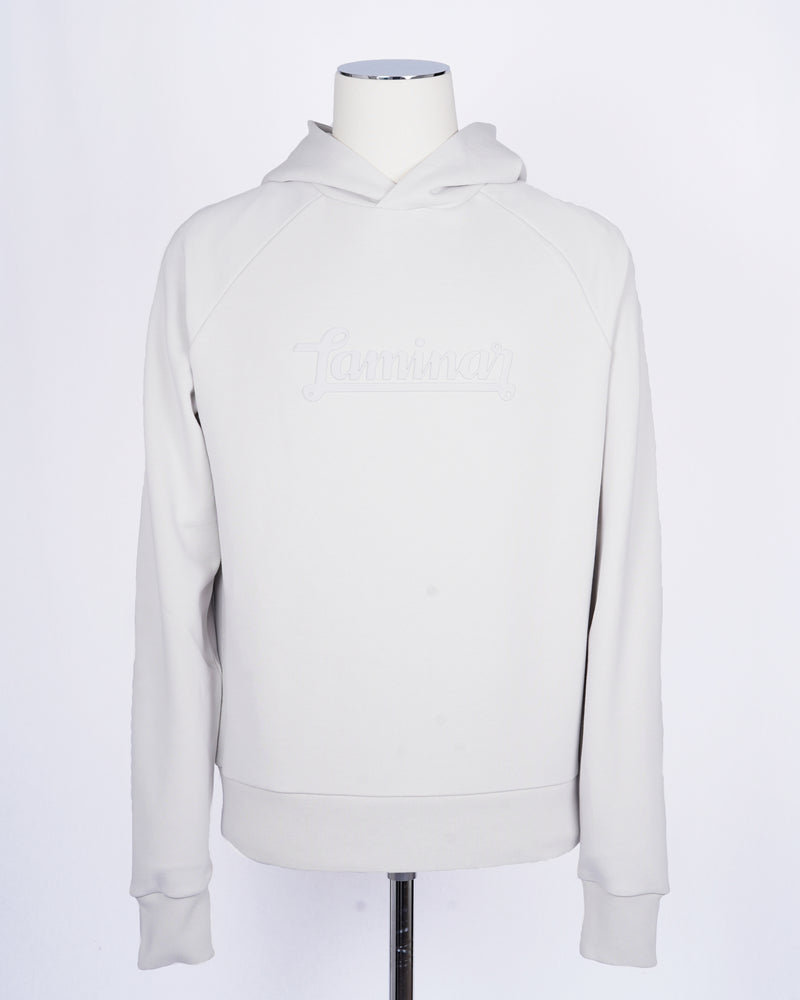 Herno Laminar hoodie. No technical aspect here even if it is part of the Laminar -line. SImply a great cotton hoodie, with a luxorious handfeel.   Material: 100% cotton Art. JG008UL 50017 1250 Color: Chalk Italy made in 