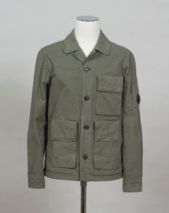 Classic Collar Button Fastening Secure Compartments Hand Pockets Lens Detail Sleeve Pocket Garment Dyed 100% Cotton Col. 660 / Burnt Olive Art. 12CMOW212A 006134G¨