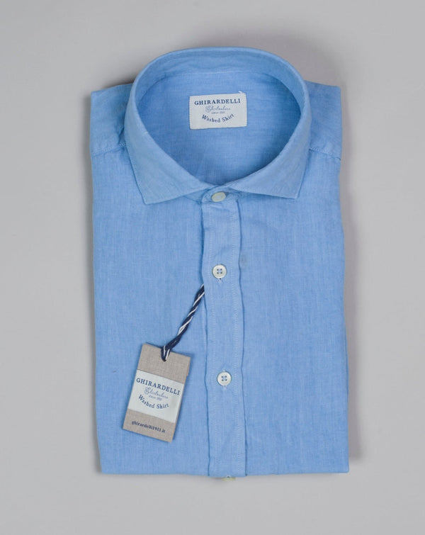  Ghirardelli 1911 Washed Linen linen Shirt. Relaxed shirt for casual summer outfits.   Linen fibre is highly breathable and quick drying, these are the basis for linens reputation as an ideal summer fabric.  GHIRARDELLI Linen shirt Mod 64/TC Col 267 / Light Blue Collar style B878 Composition: 100% Linen