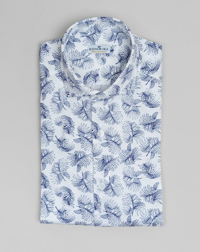 Jersey shirts are very comfortable and this shirt makes no exemption. It looks like dress shirt and feels like knitwear. We think this kind of garments represent modern tailoring very well. They honor classic styles and lines, but they are made to be super comfortable and practical.  100% Cotton Color: 01 White/Blue Made in Italy 