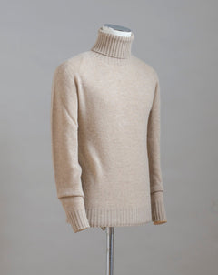 Chunky but wonderfully light Wool & Cashmere Roll Neck Knit by Altea. Art. 2261212 Col. 31 / Beige 85% Wool 15% Cashmere Made in Italy