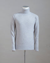 Chunky but light Wool & Cashmere Roll Neck Knit by Altea. Art. 2261212 Col. 23 / Light Grey 85% Wool 15% Cashmere Made in Italy
