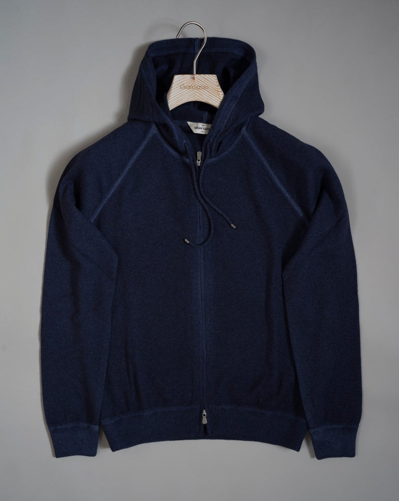 Gran Sasso vintage hoodie with full zip in front.  Garment dyeing gives this garment a lovely "vintage" appearance. Art. 58104 / 19542 Col. 905 / Blue 80% Wool 10% Cashmere 10% Viscose