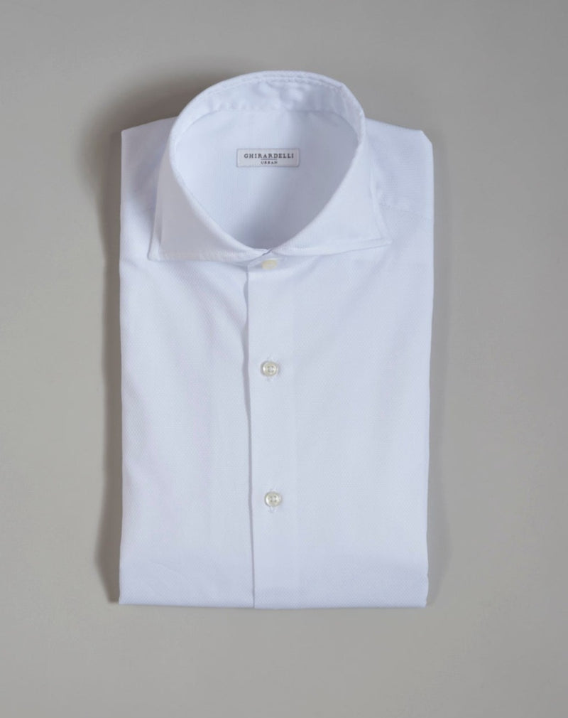 100% Cotton Col. 01 / White Art. P1300 Mod. U69 Ghirardelli Urban Shirt Soft collar Ghirardelli Textured Cotton Shirt / White Ghirardelli Textured Cotton Shirt / White