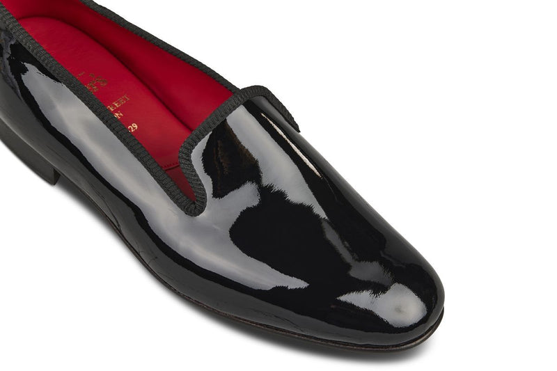Churchill slippers store