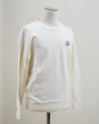 C.P. Company sweatshirt with 50th anniversary Cinquanta-logo.  Crewneck construction Long sleeve Ribbed cuffs and hem 100% Makó Cotton Fits true to the size 11CMSS320A 005388W Col. 103 / White