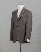 100% Wool / Super 120's Mod. Tosca Art. BF2CM304A Col. 0560 / Mid Brown Side vents2 Patch pockets Half lined Unconstructed shoulder 3 Buttons rolled on 2 buttons Caruso Wool Puppytooth Jacket / Mid Brown