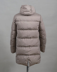 Herno Laminar Down Gore Windstopper Fishtail Parka.  GORE TEX Infinium™ membrane makes this parka totally wind and water proof. Add puffy down filling and you do not have to worry about the winter conditions any more. Art. PI00245UL 11106 Col. 2600 / Taupe 80% Down 20% Feather Fixed hood Two way zipper in front