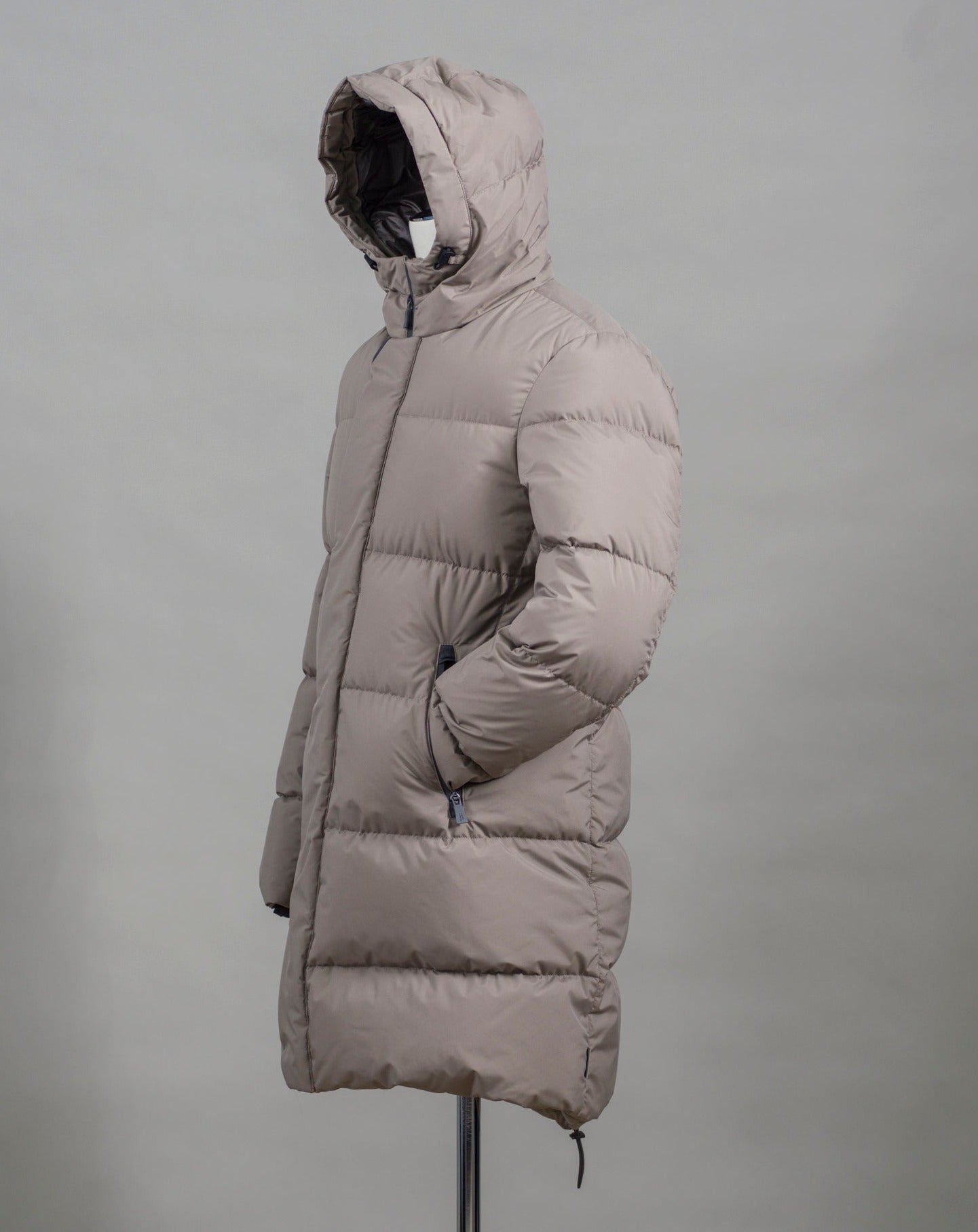 Herno Laminar Down Gore Windstopper Fishtail Parka.  GORE TEX Infinium™ membrane makes this parka totally wind and water proof. Add puffy down filling and you do not have to worry about the winter conditions any more. Art. PI00245UL 11106 Col. 2600 / Taupe 80% Down 20% Feather Fixed hood Two way zipper in front