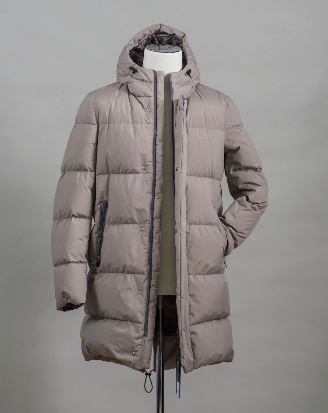 Herno Laminar Down Gore Windstopper Fishtail Parka.  GORE TEX Infinium™ membrane makes this parka totally wind and water proof. Add puffy down filling and you do not have to worry about the winter conditions any more. Art. PI00245UL 11106 Col. 2600 / Taupe 80% Down 20% Feather Fixed hood Two way zipper in front