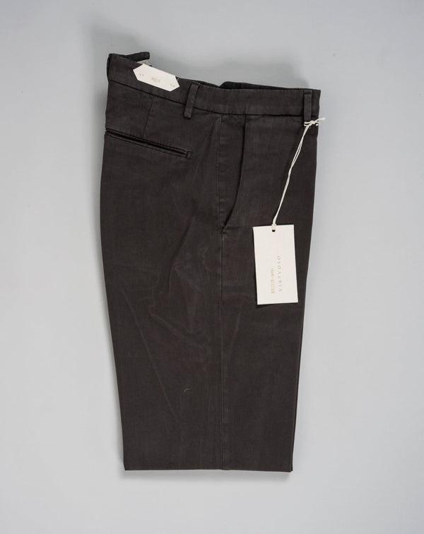 Mod. BG03V Art. 422055 Col. 56 / Dark Brown 97% Cotton 3% Elastan Briglia Garment Dyed Cotton Chinos / Dark Brown