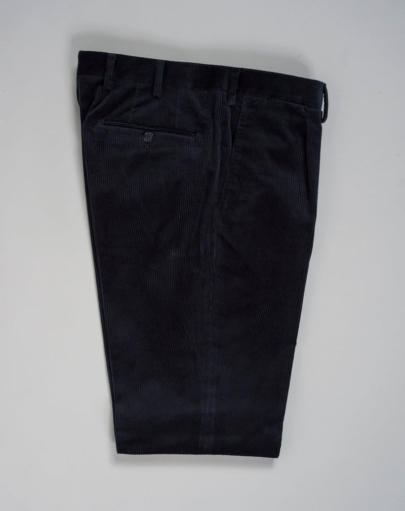 98% Cotton 2% Elastan Mod. B1P Art. TW22028R Col. Midnight Blue / 6650 De Petrillo Corduroy Trousers / Midnight Blue