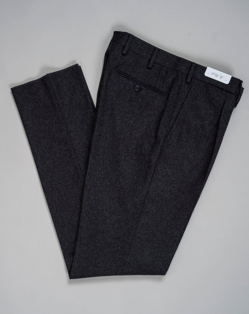 Mod. B1P Art.TP00704 Col. 5420 / Dark Grey 100% Virgin Wool De Petrillo Flannel Trousers / Dark Grey