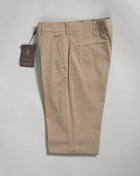 Morello slim fit chinos. A true corner stone of every man’s casual wardrobe. Combine with a smart blazer or a nice knit.   By far our best selling model from Berwich. It has been in our collection for several years and will be there in the future for sure.  Composition: 98% Cotton 2% Elastan Model: Morello-GD (Garment-Dyed) Article: ts0001x Color: Sabbia / 199 Made in Martina Franca, Italy