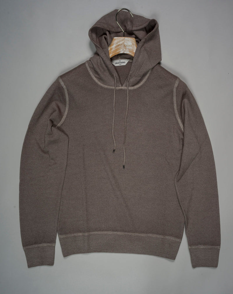 Article: 57195 / 28415 Color: 410 / Light Brown Composition: 100% Merino Wool Made in Italy Gran Sasso Vintage Merino Pullover Hoodie / Light Brown