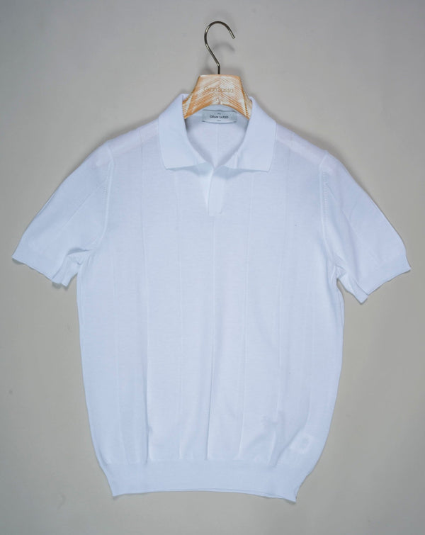 100% fresh cotton Model: Tennis Article: 57191 / 20660 Color: 002 / White Made in Italy Gran Sasso Fresh Cotton knitted polo shirt with beautiful Capri collar.