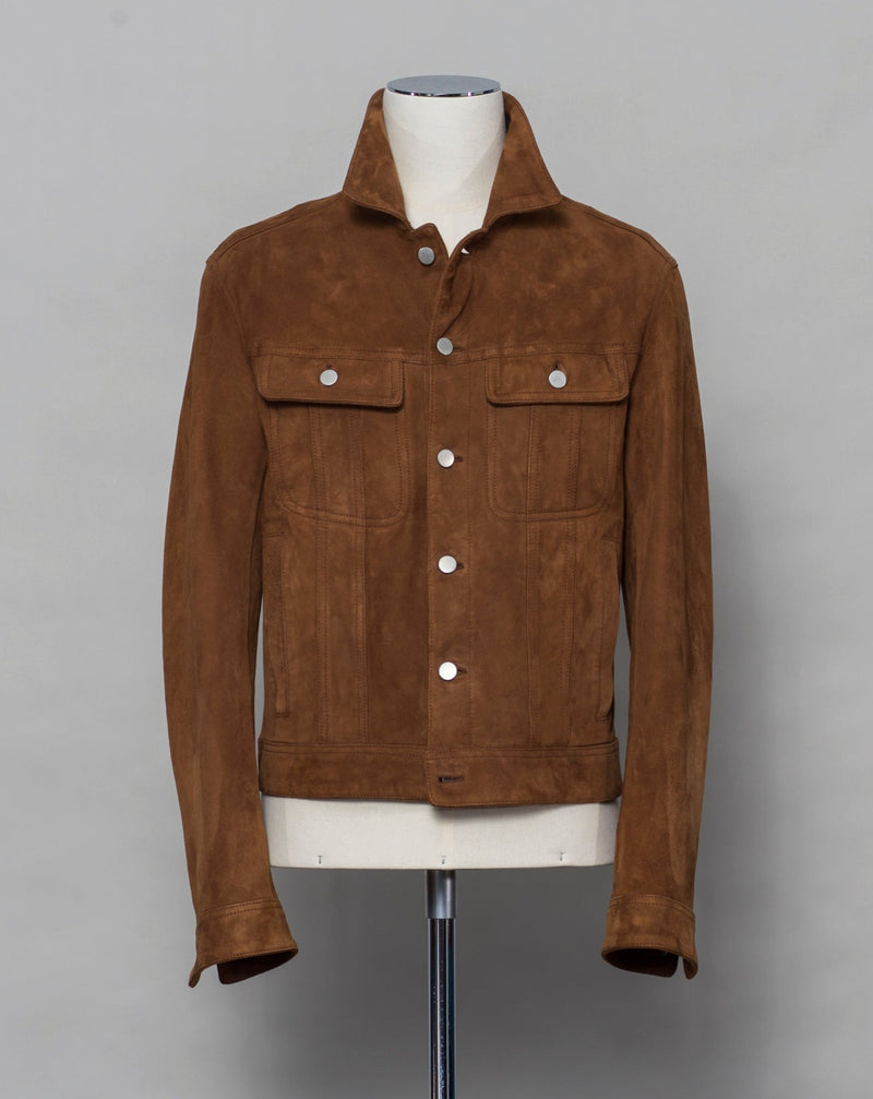 Model: Sivello Article: CHE23-01 Composition: 100% Lamb Leather Color: Tobacco  Tagliatore Suede Trucker Jacket / Tobacco