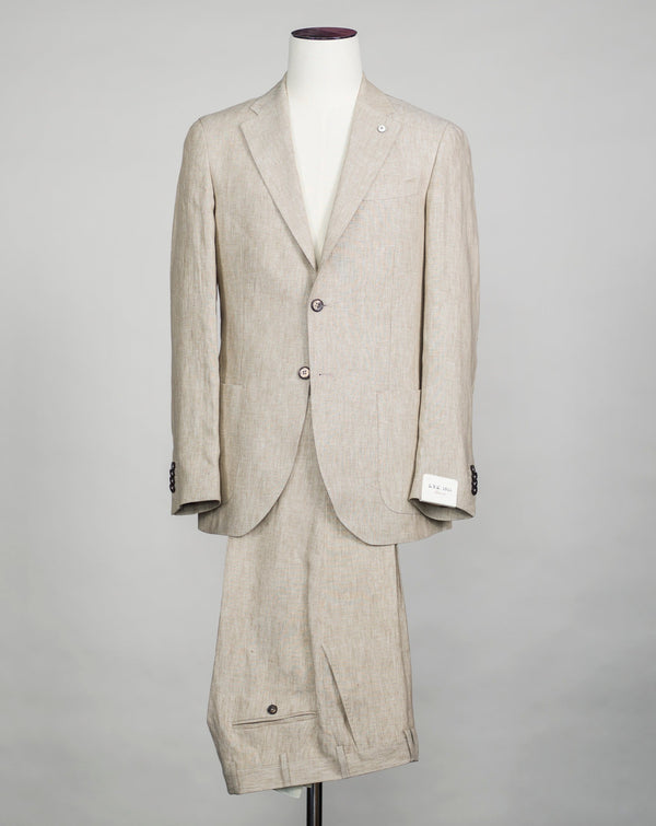 Unconstructed Patch pockets 2 Buttons Side vents Flat front trousers Slanted side pockets Article: 34061 Model: 3652 Color: Light Sand / 2 Composition: 100% Linen L.B.M. 1911 Linen Suit / Light Sand