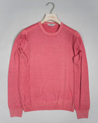 Article: 45188 / 26290 Color: Rosa / 226 Composition: 100% Cashmere Vintage wash Made in Italy  Gran Sasso Cashmere Crewneck Knit / Rosa