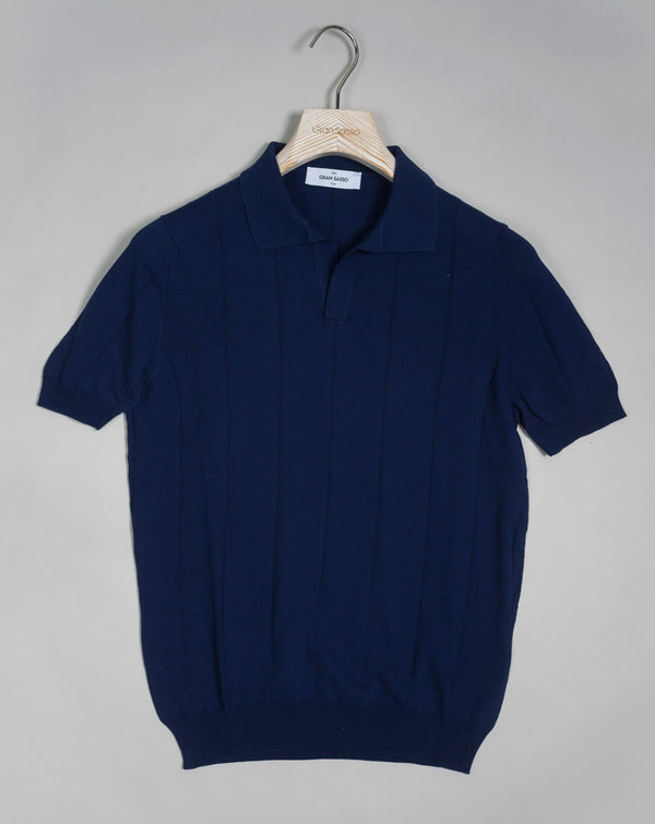 100% fresh cotton Model: Tennis Article: 57191 / 20660 Color: 578 / Blue Made in Italy  Gran Sasso Fresh Cotton knitted polo shirt with beautiful Capri collar.