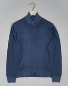Article: 57198 / 28410 Color: 706 / Blue Composition: 100% Merino Wool Made in Italy Gran Sasso Vintage Merino Full Zip / Blue